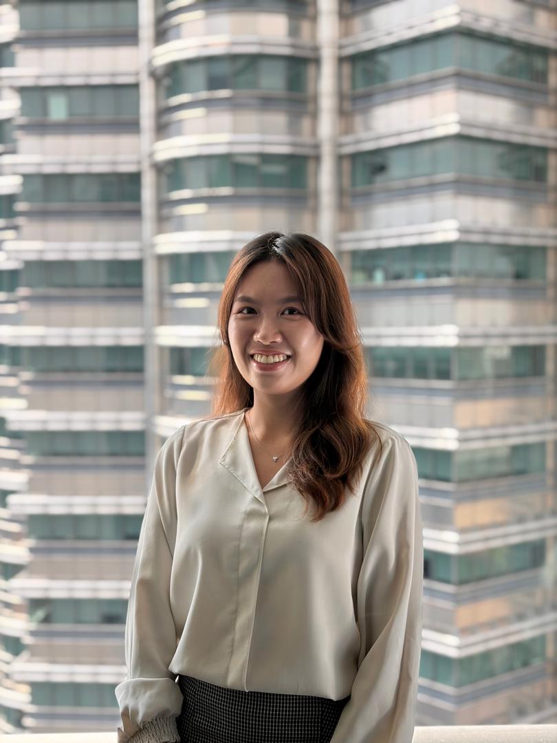 Carmen Ling consultant profile
