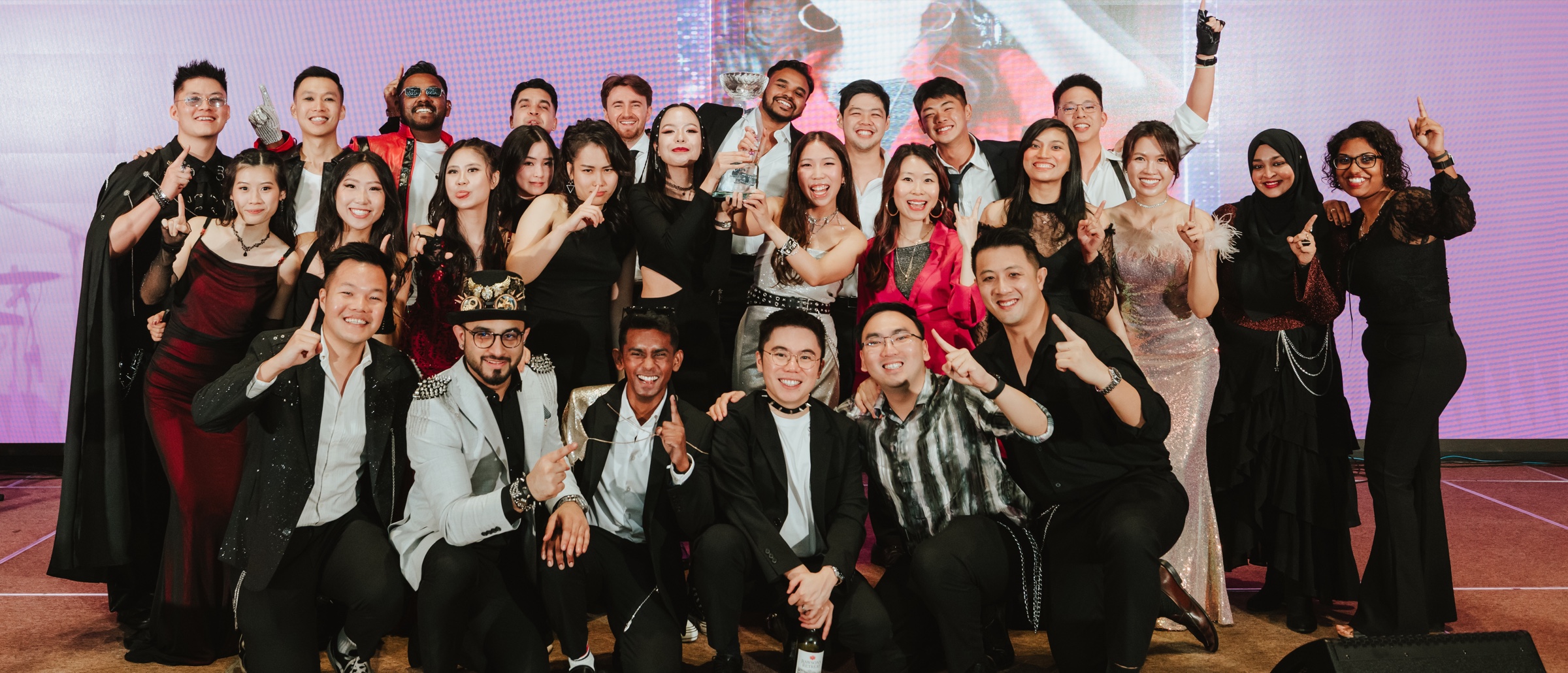 #1MT team celebrating together at the Hays annual dinner